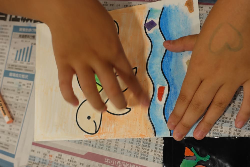 海廢拼貼畫的自由創作